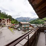 Apartmán La Val1 *
