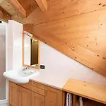 Apartmán La Val1 *